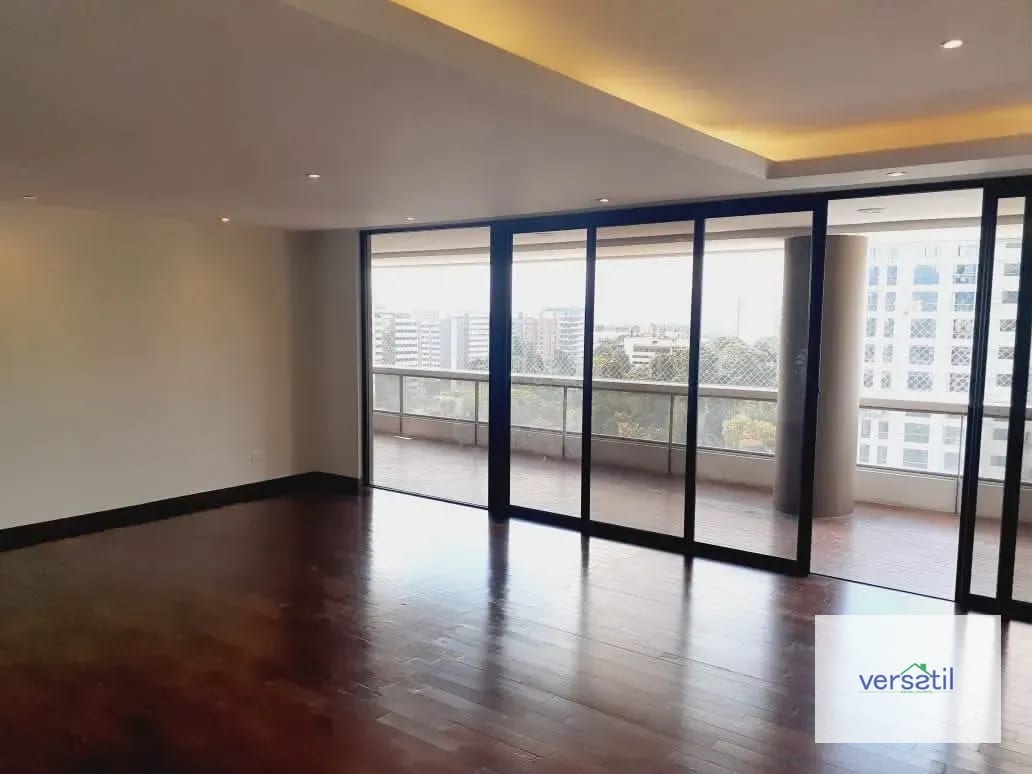 Espectacular Apartamento en Alquiler TIFFANY II zona 10 — Apartamento en Alquiler en Tiffany II, Zona 10, Guatemala, Ciudad — foto 9 de 14