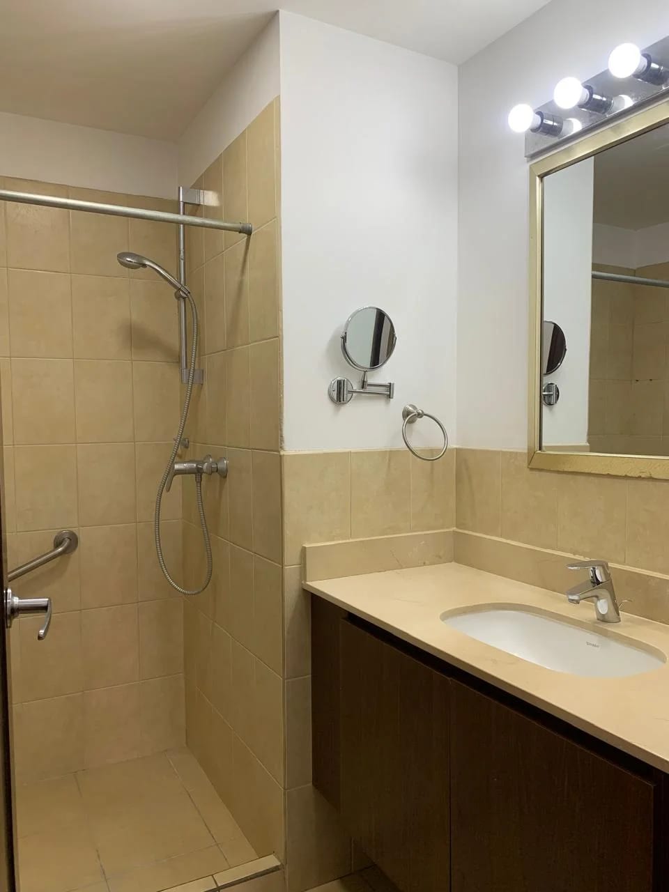 Apto en renta en zona 14!! — Apartamento en Alquiler en Zona 14, Guatemala, Ciudad — foto 8 de 9