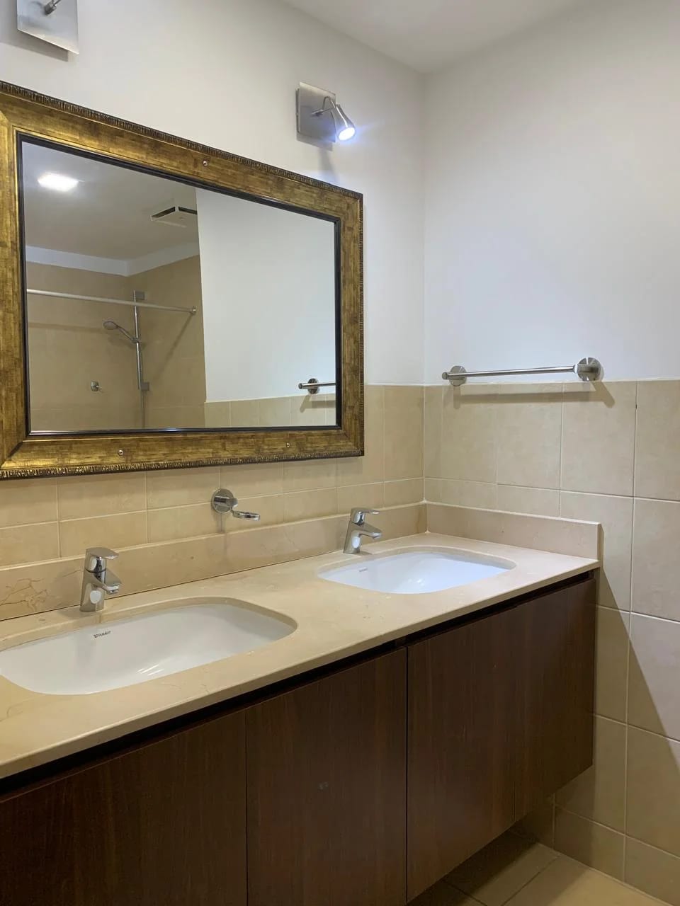 Apto en renta en zona 14!! — Apartamento en Alquiler en Zona 14, Guatemala, Ciudad — foto 9 de 9