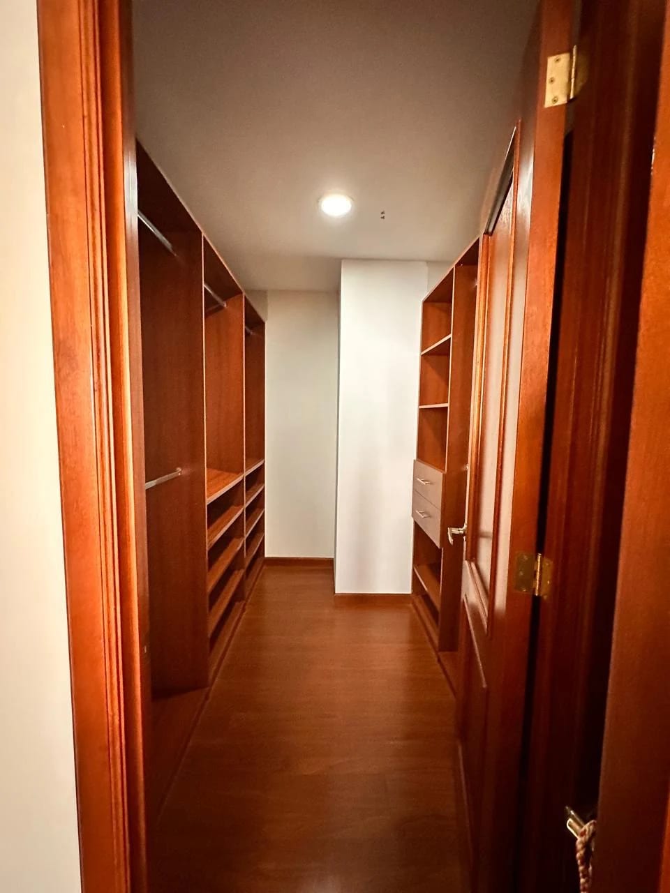 Apto en renta en zona 15 — Apartamento en Alquiler en Zona 15, Guatemala, Ciudad — foto 6 de 12