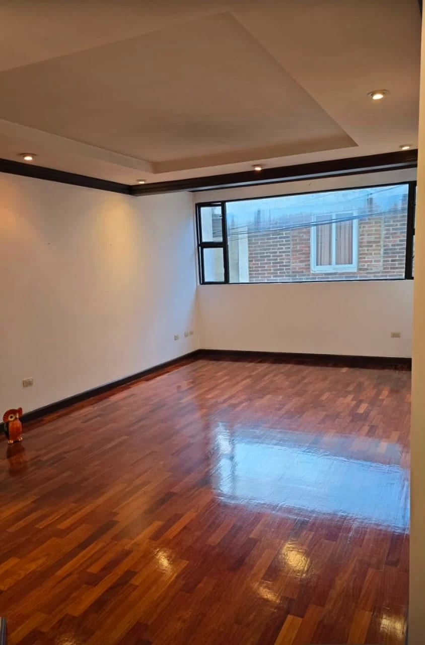 Se alquila apartamento en Zona 14 (Es un edificio antiguo sin amenidades) — Apartamento en Alquiler en Zona 14, Guatemala, Ciudad — foto 2 de 6