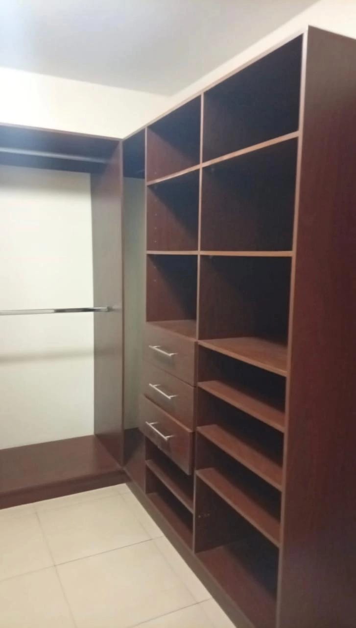 Apto en renta en zona 14, edificio antiguo!! — Apartamento en Alquiler en Zona 14, Guatemala, Ciudad — foto 4 de 6