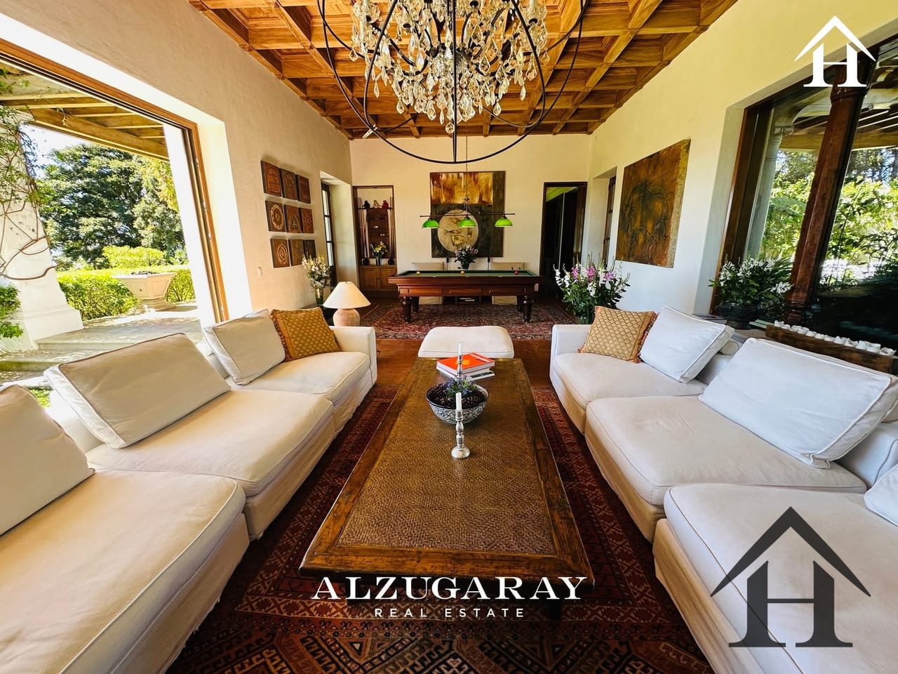 Casa de revista en Antigua, El Hato / 22,300 Vrs2 — Casa en Venta en Antigua, Sacatepéquez — foto 5 de 13