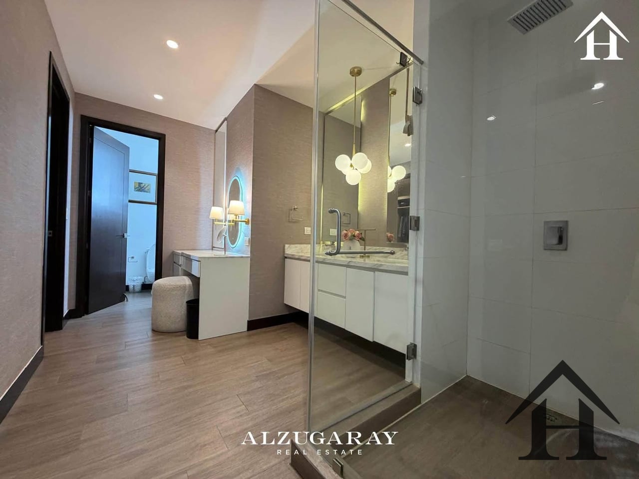 Apartamento de revista 411Mts2 / 8 parqueos Torre Caprese ZONA 15 VH2 — Apartamento en Venta en Torre Caprese, Zona 15, Guatemala, Ciudad — foto 11 de 11