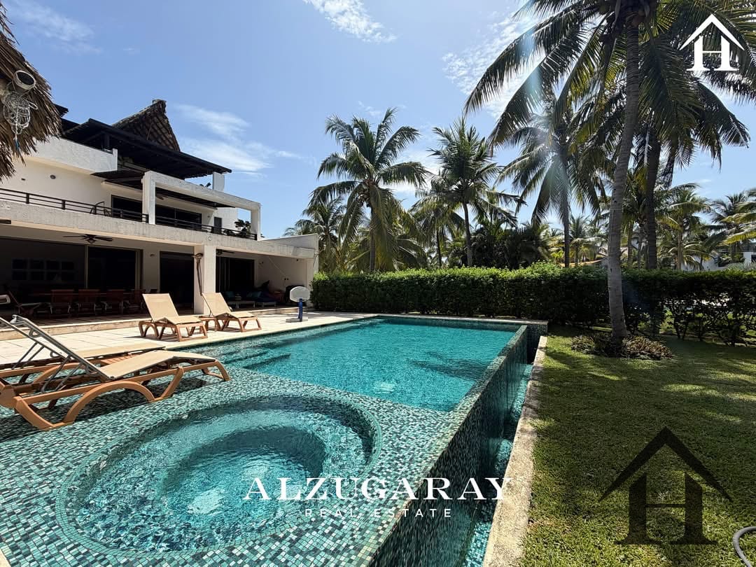 Villa amueblada con piscina Condominio Blanc Monterrico — Casa vacacional en Venta en Iztapa, Escuintla — foto 1 de 13