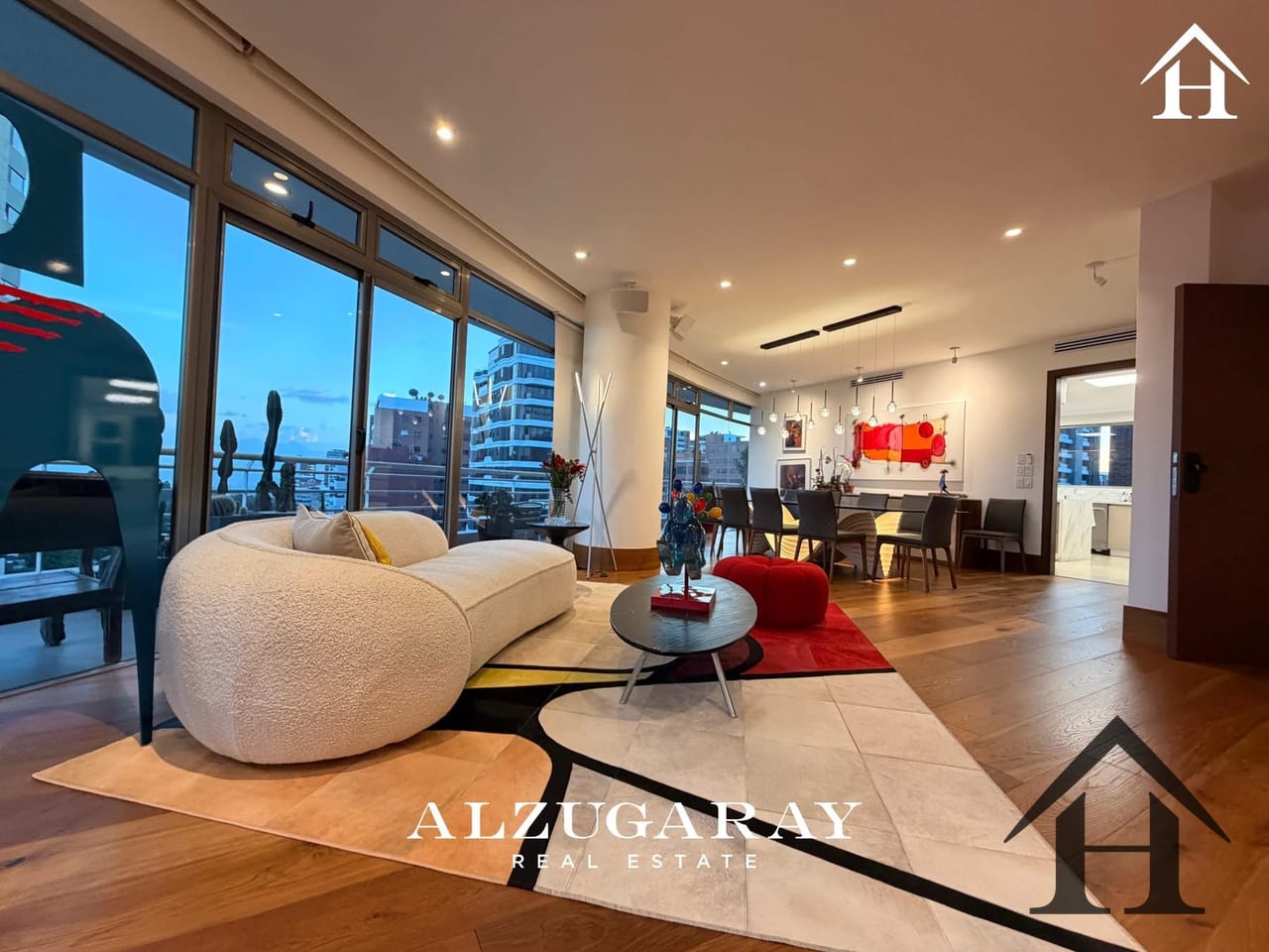 Penthouse espectacular 688 Mts / 2 niveles zona 14 — Apartamento en Venta en Hamzi, Zona 14, Guatemala, Ciudad — foto 3 de 13