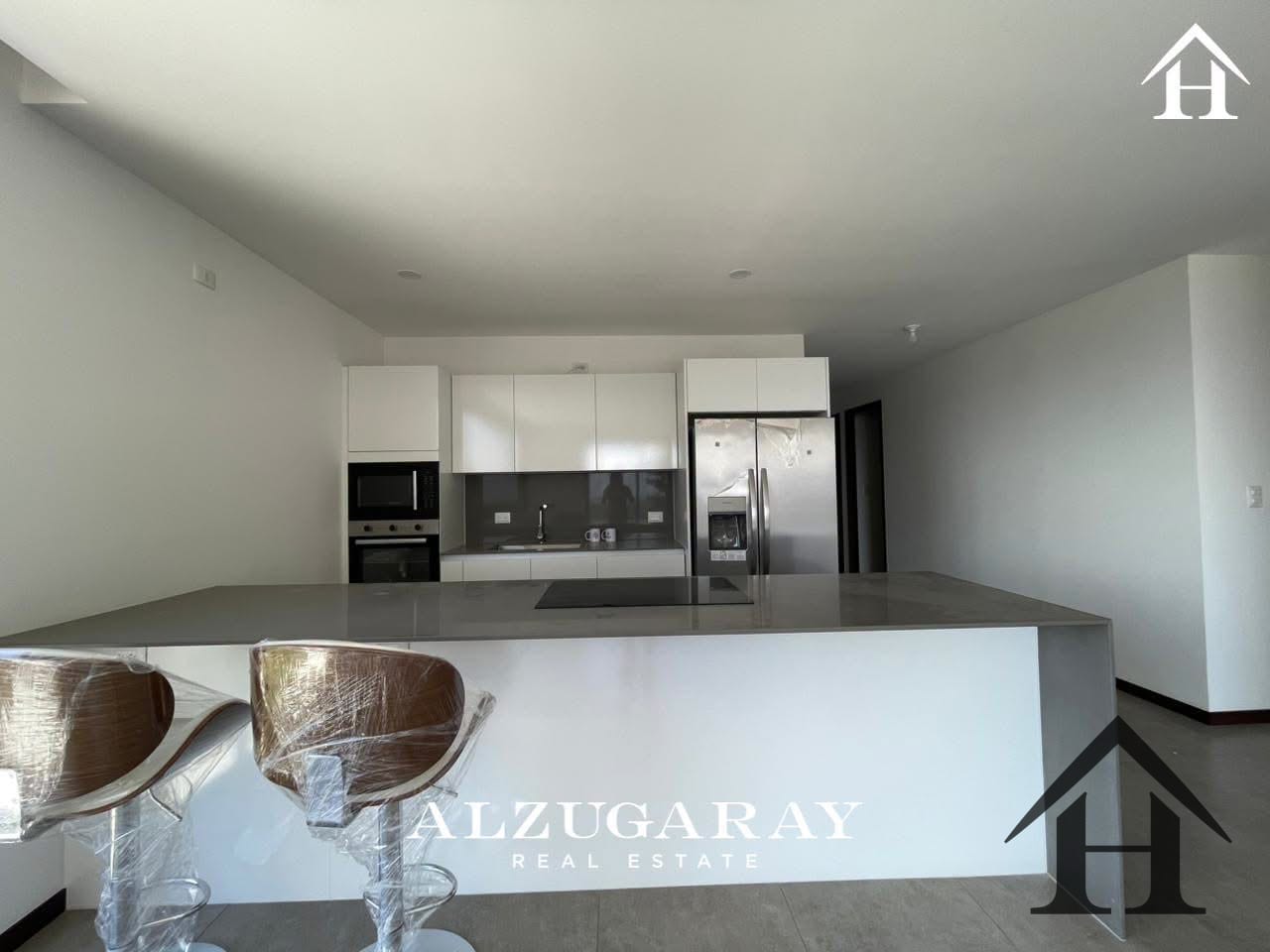 Apartamento con vista espectacular Albero San Lázaro zona 15 — Apartamento en Venta en Albero San Lazaro, Zona 15, Guatemala, Ciudad — foto 3 de 16
