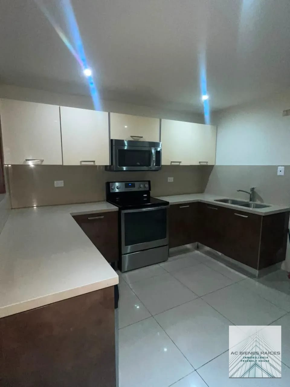 Akoya zona 14 renta 2 habitaciones — Apartamento en Alquiler en Akoya, Zona 14, Guatemala, Ciudad — foto 3 de 15