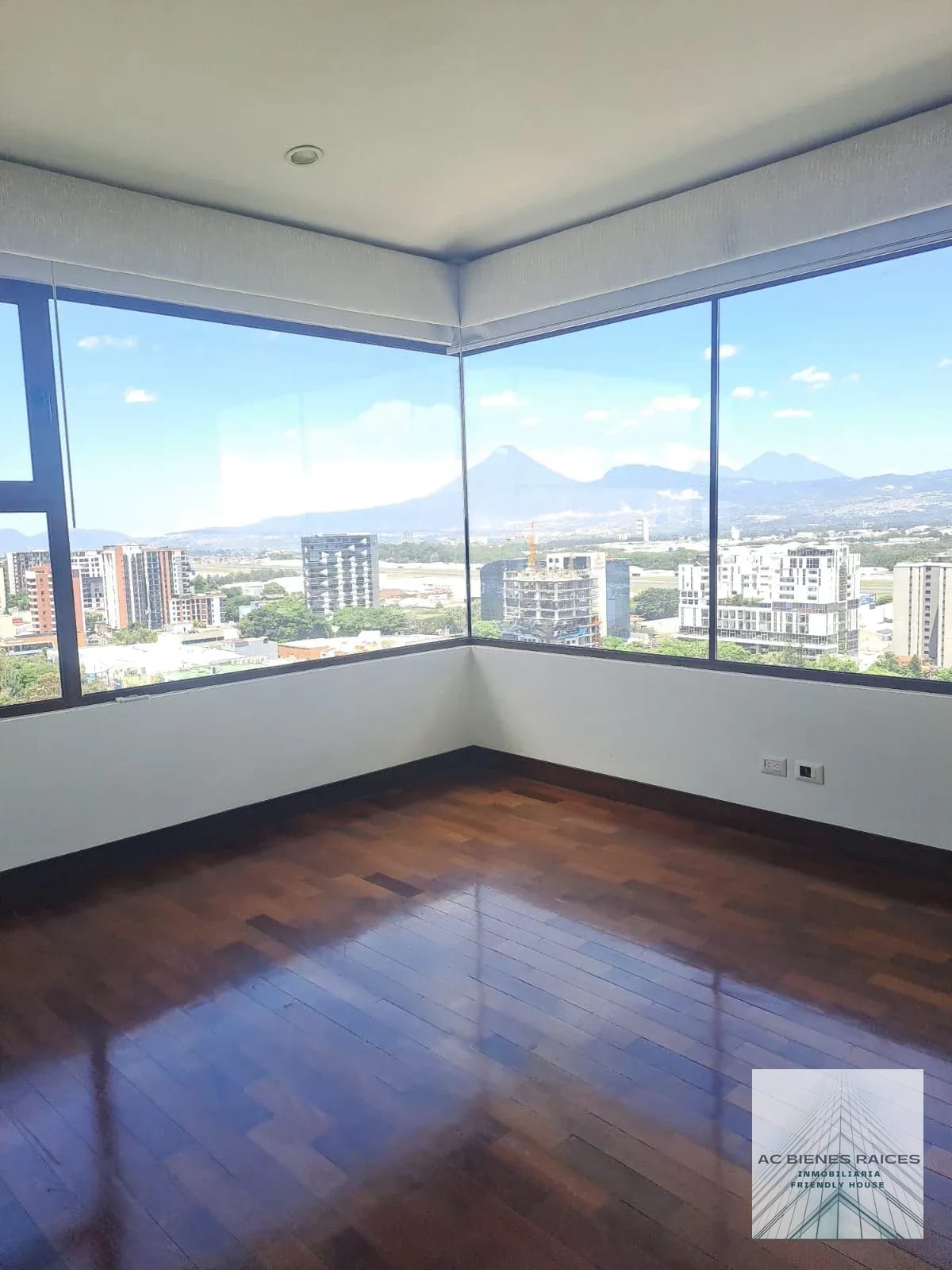 San Patricio II PH en venta — Apartamento en Venta en San Patricio 2, Zona 14, Guatemala, Ciudad — foto 12 de 15