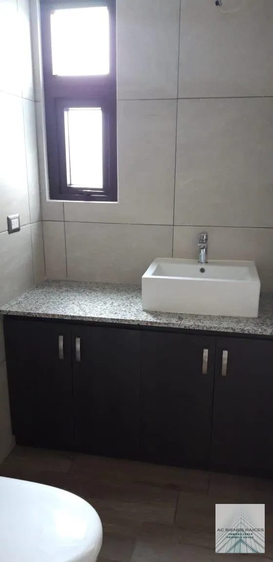 Edificio 3-15 apto de 3 habitaciones — Apartamento en Alquiler en Tres15, Zona 13, Guatemala, Ciudad — foto 6 de 10