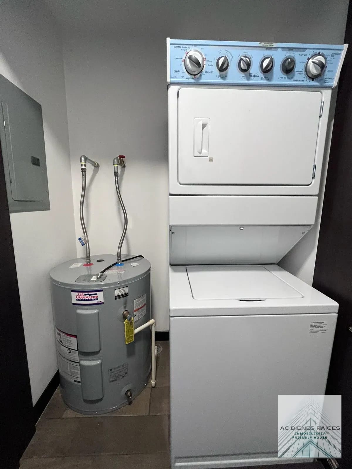 Precioso apto amueblado en zona 10 — Apartamento en Alquiler en Verona, Zona 10, Guatemala, Ciudad — foto 6 de 9