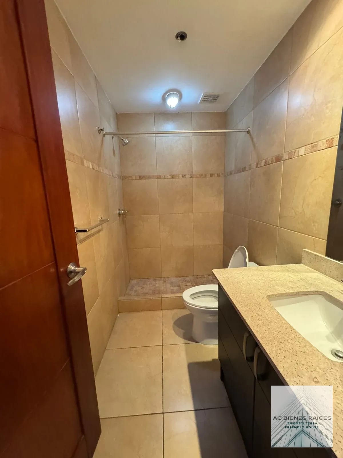 Hermoso apto en Aria zona 10 — Apartamento en Alquiler en Aria, Zona 10, Guatemala, Ciudad — foto 8 de 15