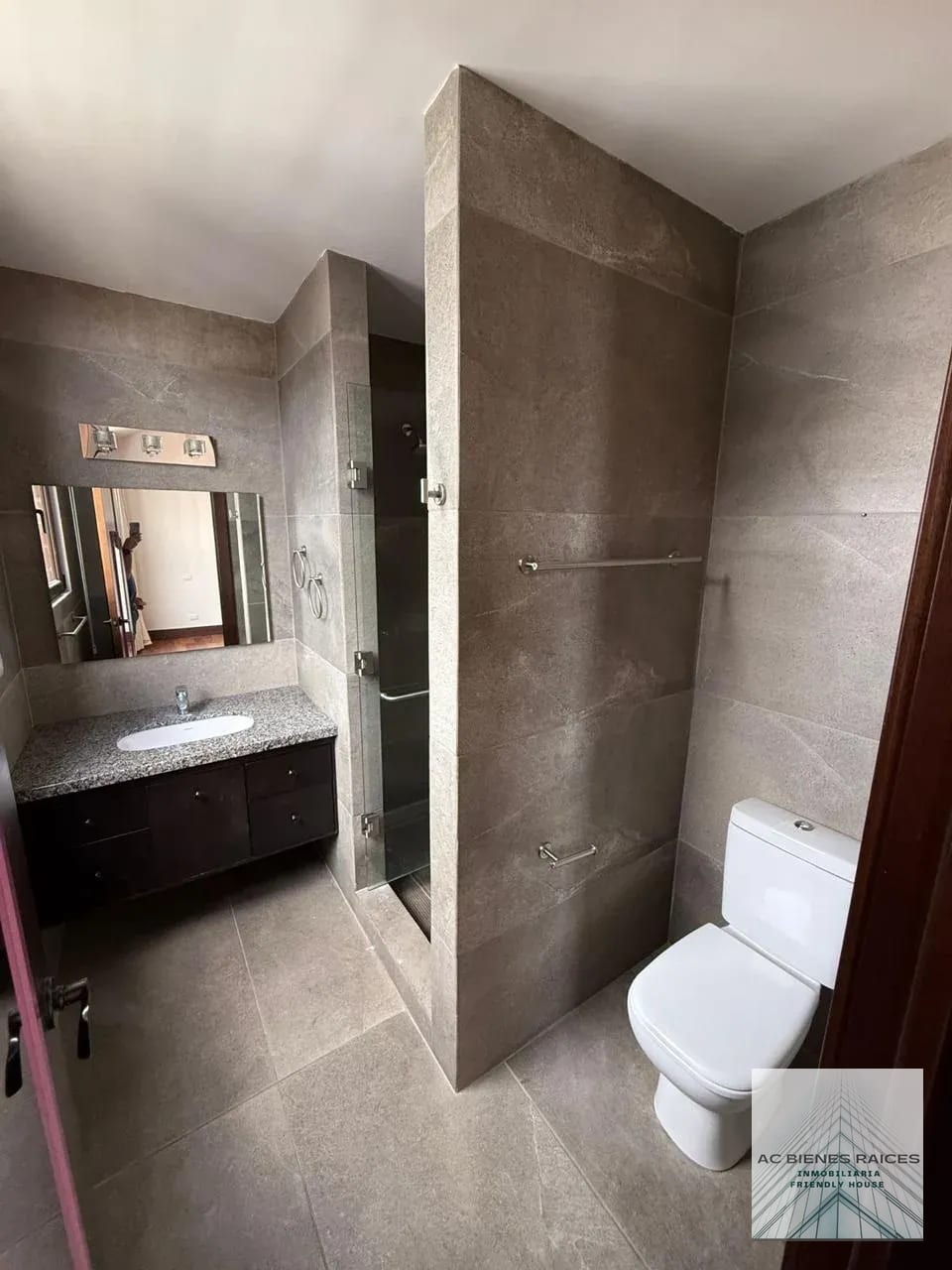 Espectacular Penthouse en la Herradura — Apartamento en Venta en La Herradura, Zona 15, Guatemala, Ciudad — foto 8 de 11