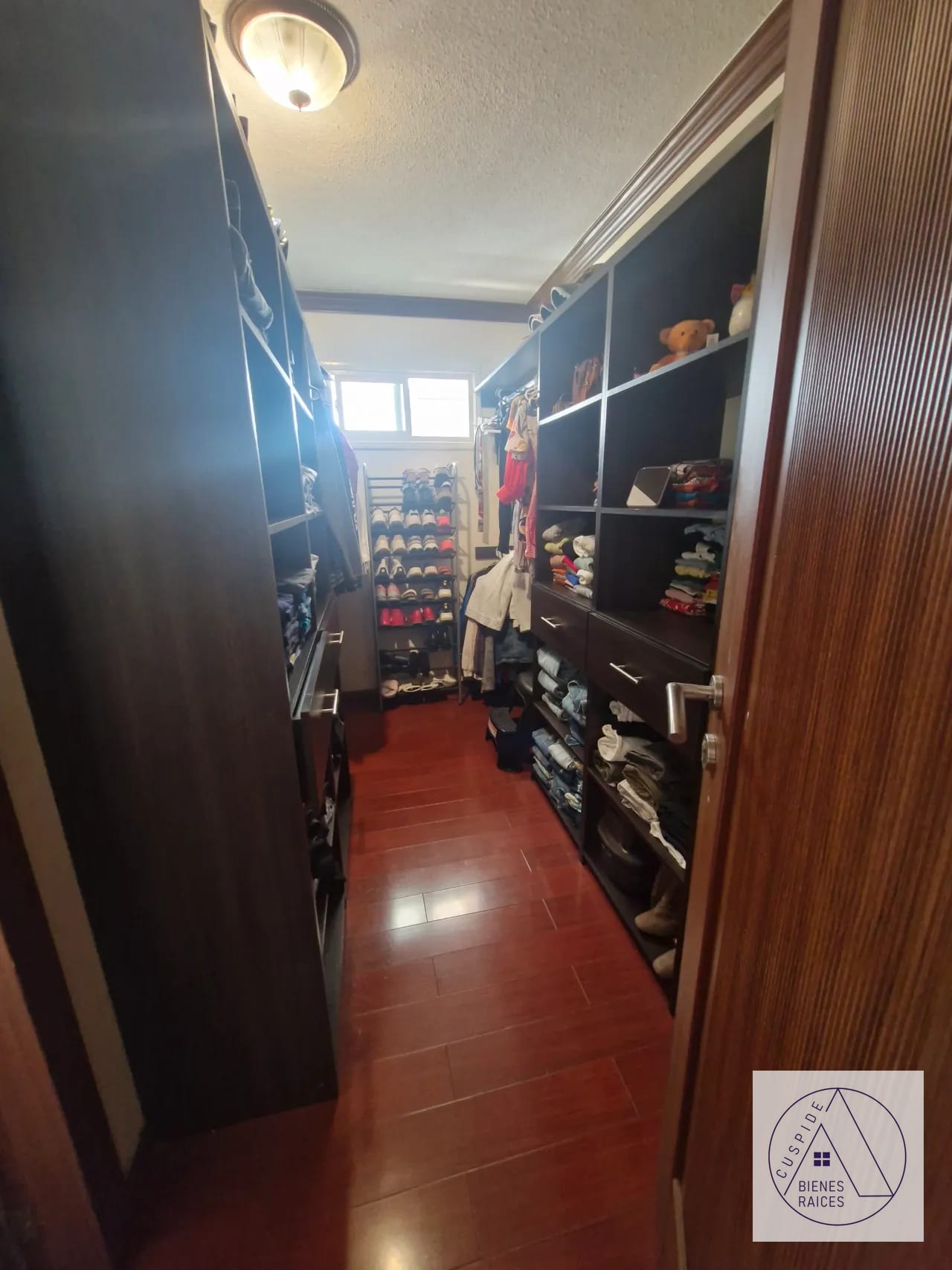 Carr Salvador San Martin de Allende km 29.5 Casa en Venta de Lujo y completa — Casa en Venta en km 26-30, Carretera a El Salvador, Guatemala, Ciudad — foto 2 de 11