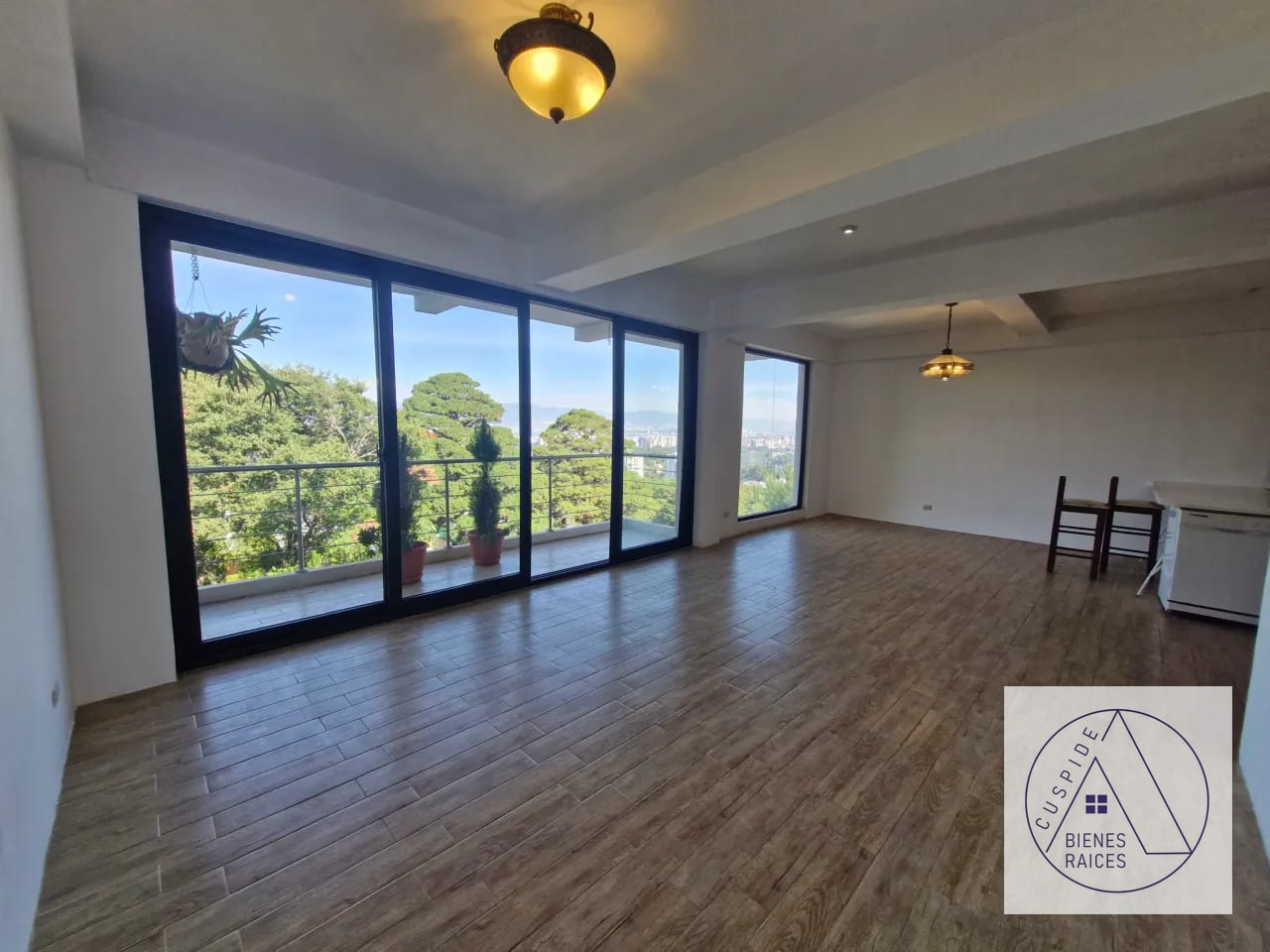 Santa Catarina Pinula, Bellas Luces Apartamento en Renta ideal extranjeros — Apartamento en Alquiler en Bellas Luces, Santa Catarina Pinula, Guatemala, Ciudad — foto 4 de 11