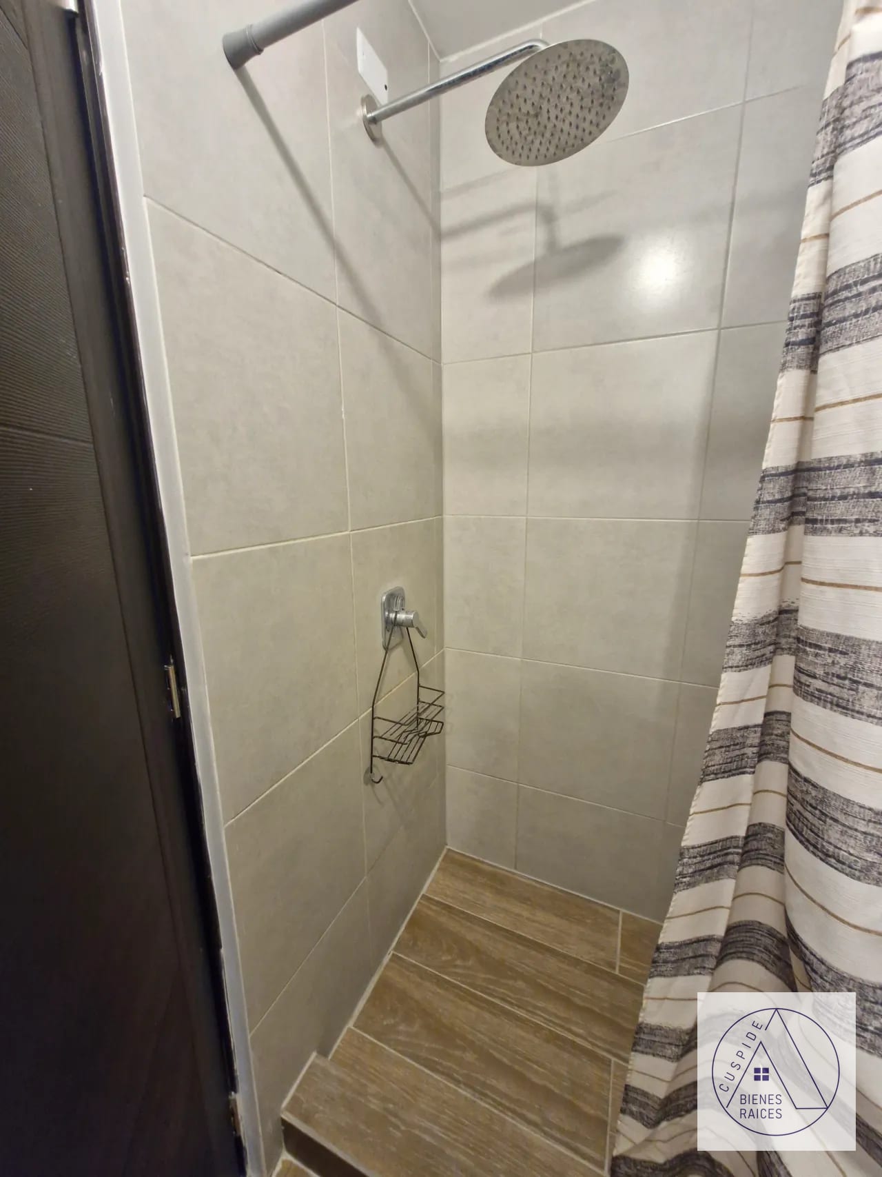 Santa Catarina Pinula Alquilo Apartamento 100% amublado y equipado — Apartamento en Alquiler en Villas Granada Premier 2, Santa Catarina Pinula, Guatemala, Ciudad — foto 7 de 12
