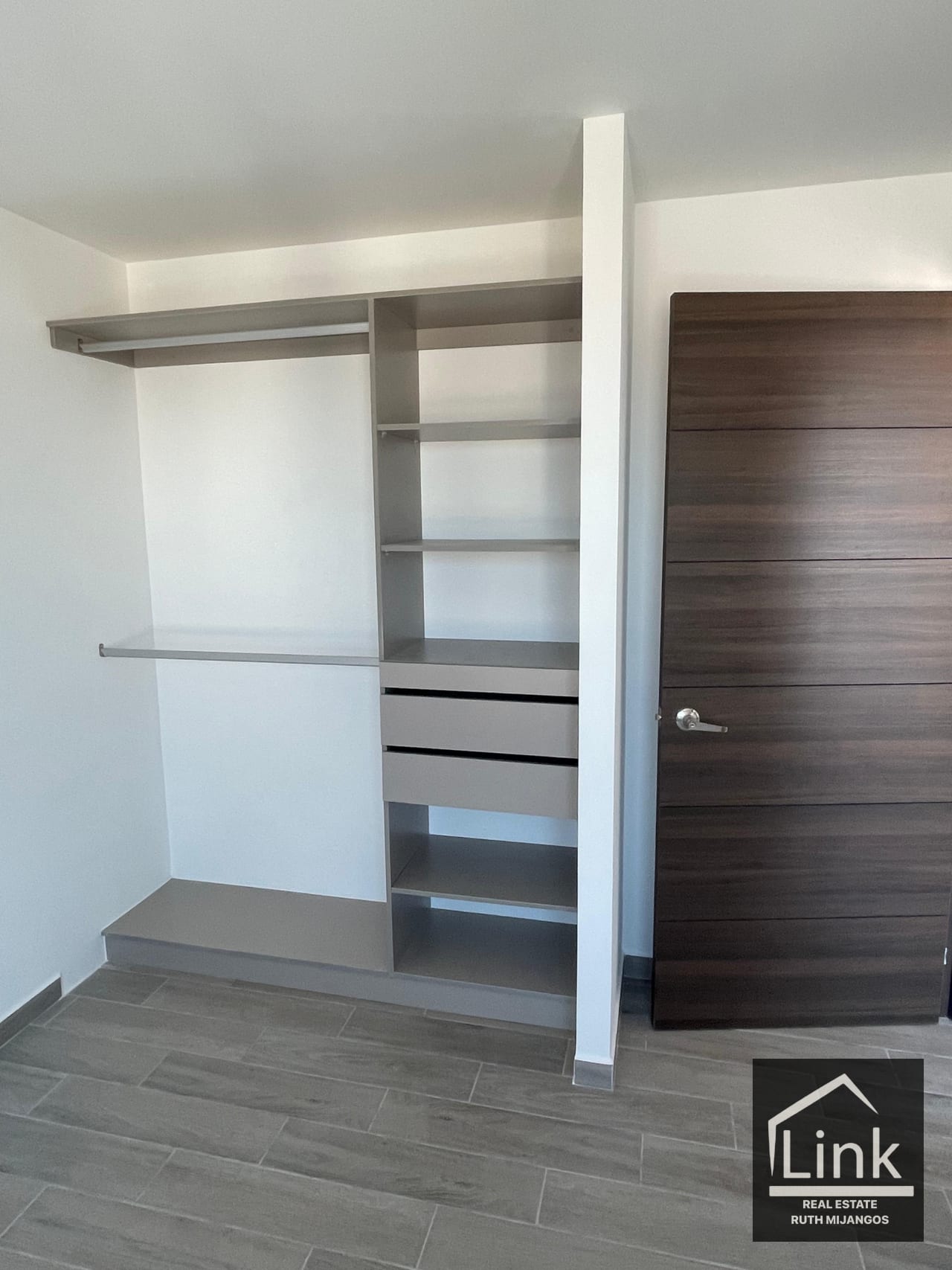 Apartamento en Venta zona 10 PARQUE 10 — Apartamento en Venta en Parque 10, Zona 10, Guatemala, Ciudad — foto 10 de 12