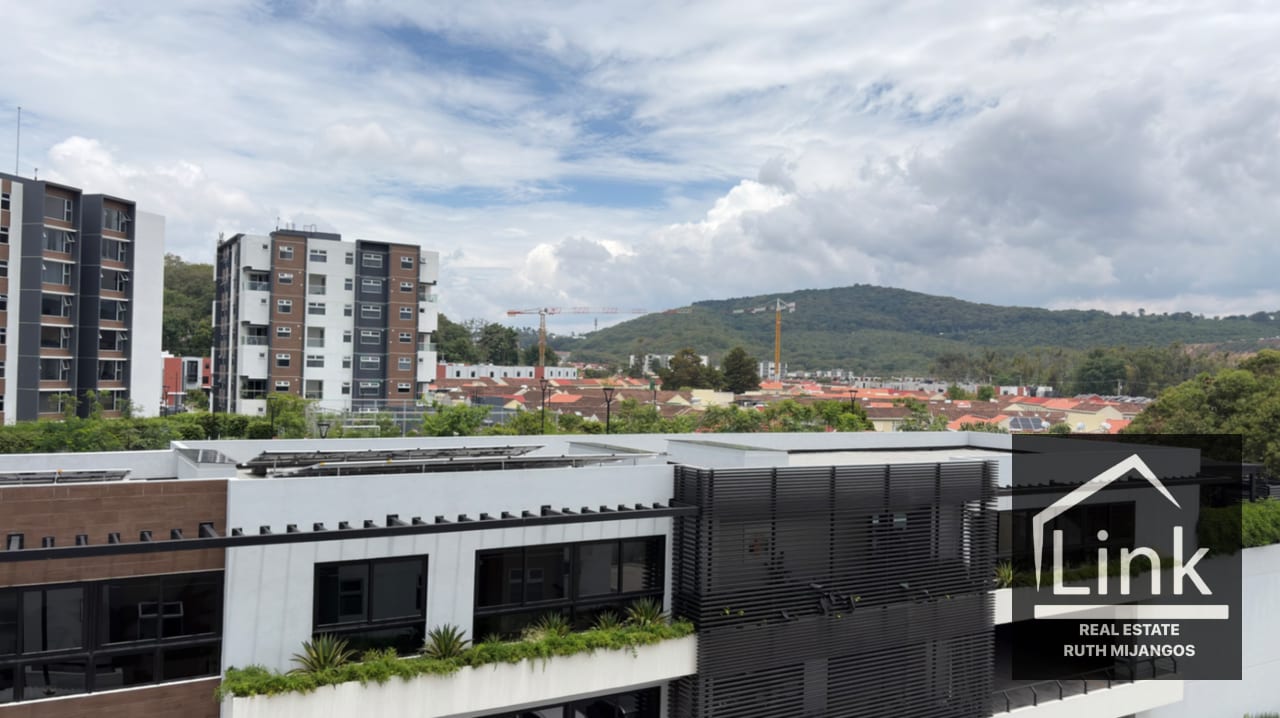 Renta de Villa Condado el Naranjo Serena — Apartamento en Alquiler en Condado Naranjo, Zona 4 Mixco, Guatemala, Ciudad — foto 3 de 14