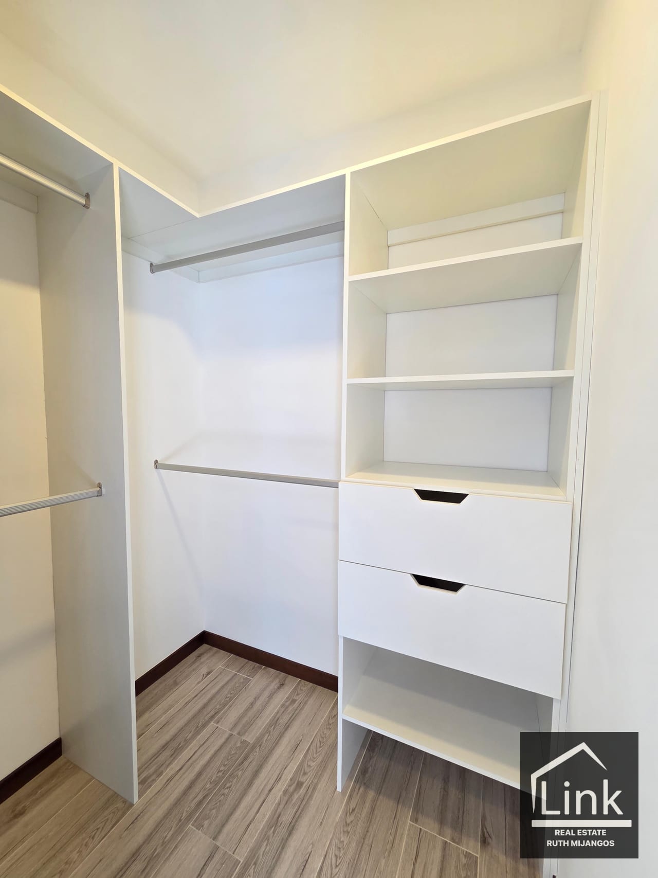Renta de Apartamento zona 10 NEO 2 — Apartamento en Alquiler en Neo Apartamentos, Zona 10, Guatemala, Ciudad — foto 7 de 15