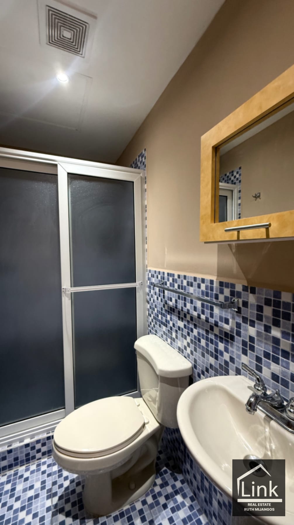 ALQUILER de Apartamento 📍Condado El Naranjo zona 4 Mixco — Apartamento en Alquiler en Condado Naranjo, Zona 4 Mixco, Guatemala, Ciudad — foto 8 de 11