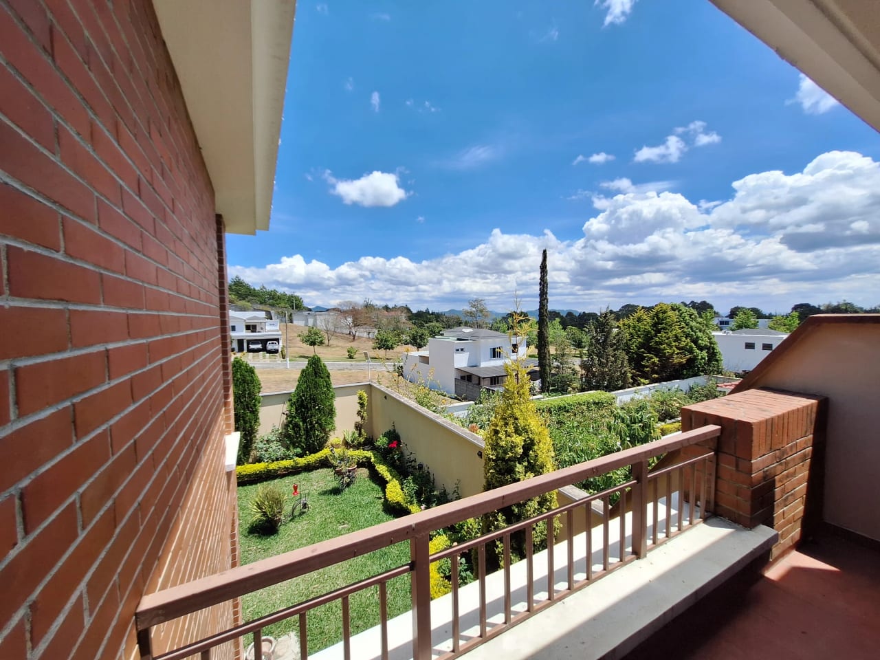 🏡 Casa en Venta en La Fontana 1, Km 25.5 – Carretera a El Salvador — Casa en Venta en La Fontana I, Carretera a El Salvador, Guatemala, Ciudad — foto 16 de 16