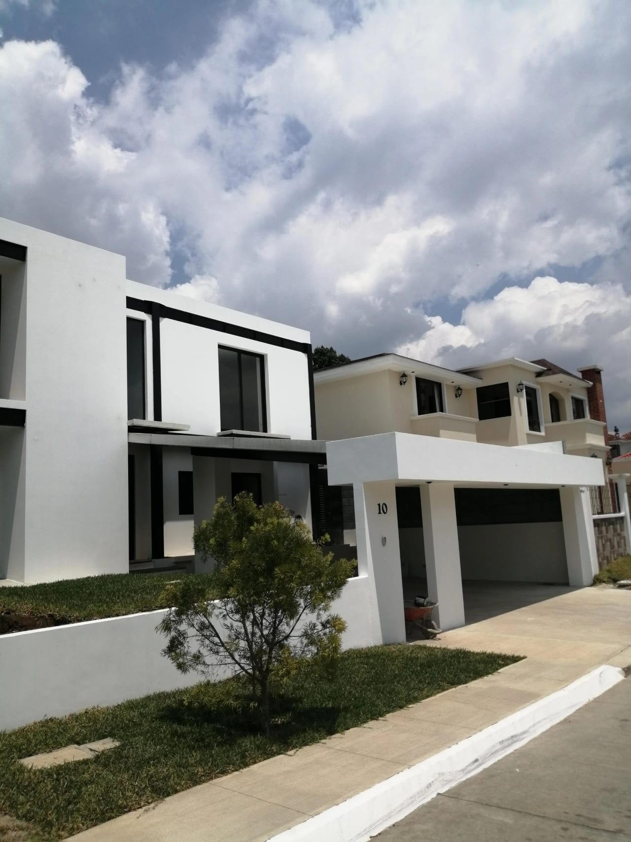 Casa Moderna Tipo Loft KM 19 Carr a Fraijanes Marias del Sol — Casa en Alquiler en Marias del Sol, Carretera a El Salvador, Guatemala, Ciudad — foto 15 de 16