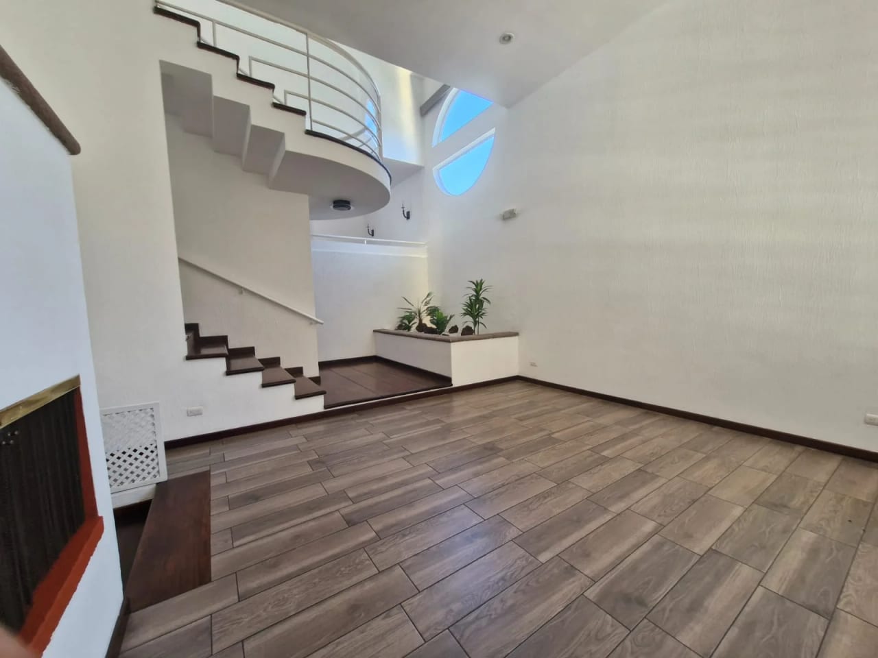 Casa en Renta, Elgin zona 14 — Casa en Alquiler en Zona 14, Guatemala, Ciudad — foto 5 de 15