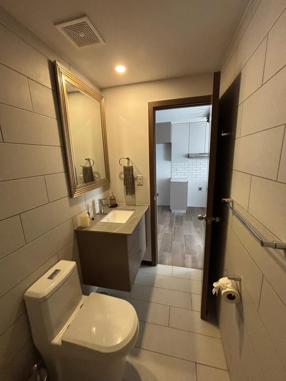 Apartamento en Alquiler, BIKO zon a 1035 Metros² 1 Parqueo 1 Dormito — Apartamento en Alquiler en Zona 10, Guatemala, Ciudad — foto 5 de 11