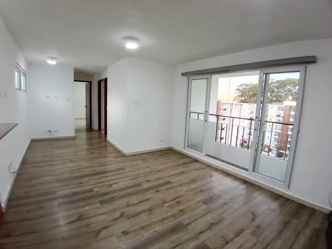 Parque 7 — Apartamento en Alquiler en Parque 7, Zona 7, Guatemala, Ciudad — foto 2 de 9