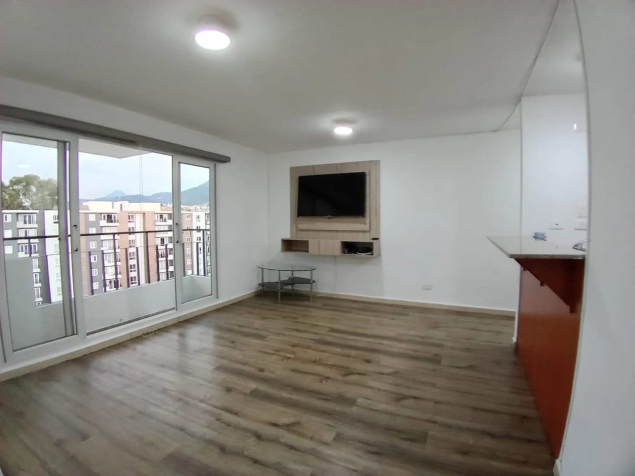 Parque 7 — Apartamento en Alquiler en Parque 7, Zona 7, Guatemala, Ciudad — foto 3 de 9
