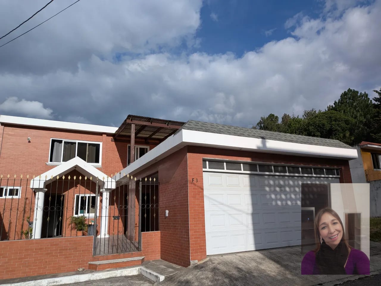 Casa dos niveles "Las Fuentes Zona 16" — Casa en Venta en Acatan, Altos de Narbona, Zona 16, Guatemala, Ciudad — foto 2 de 17