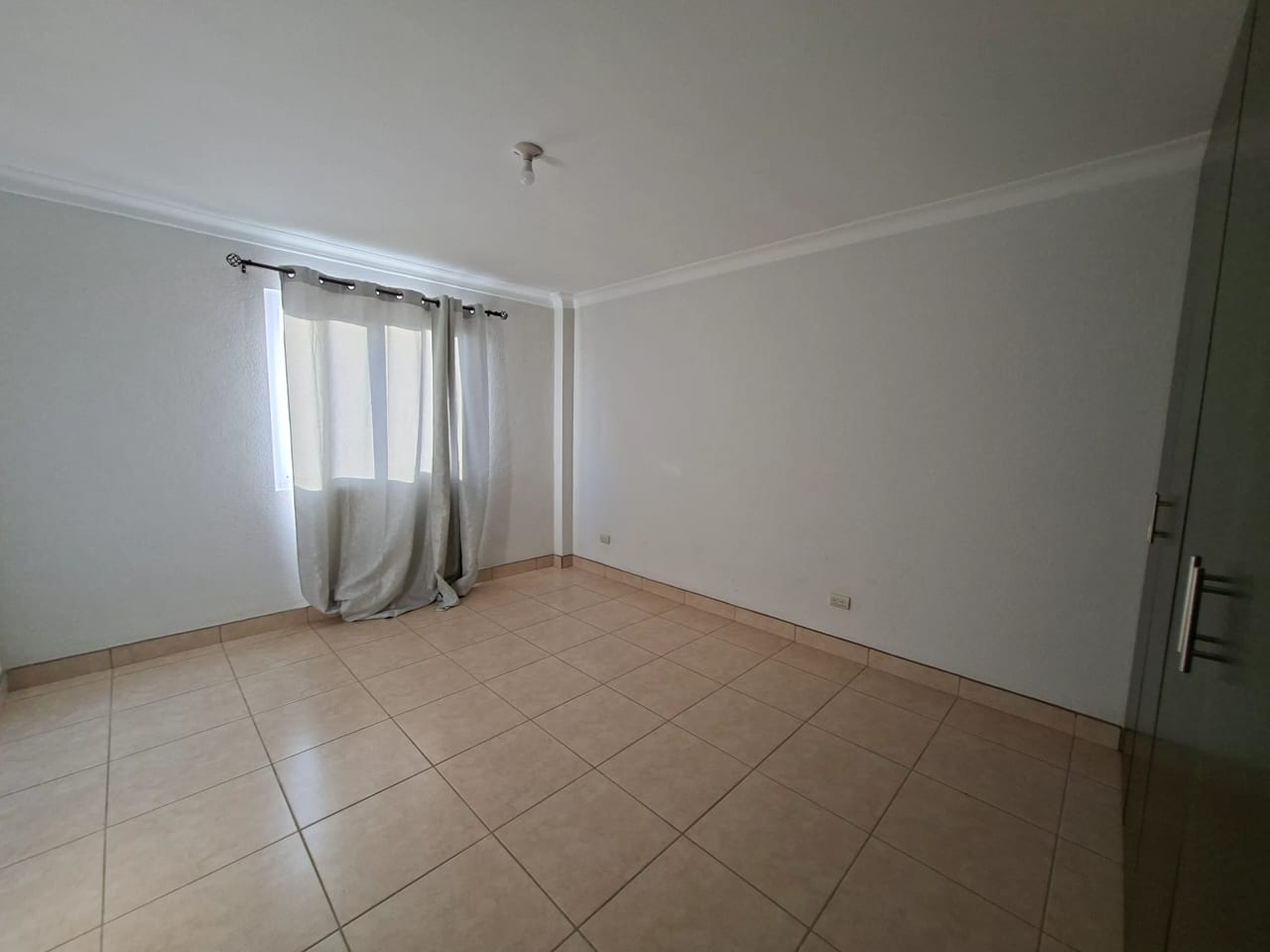 Casa en Venta en Prados de San Cristobal Zona 8 de Mixco — Casa en Venta en Prados de San Cristóbal, Zona 8 Mixco, Guatemala, Ciudad — foto 10 de 16