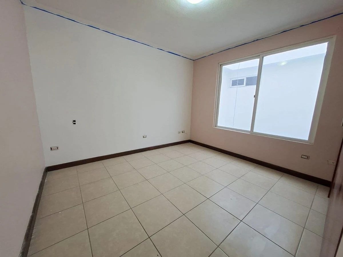 Casa en condominio con doble garita, Km 21.5 CAES - en Venta — Casa en Venta en km 21-25, Carretera a El Salvador, Guatemala, Ciudad — foto 15 de 17