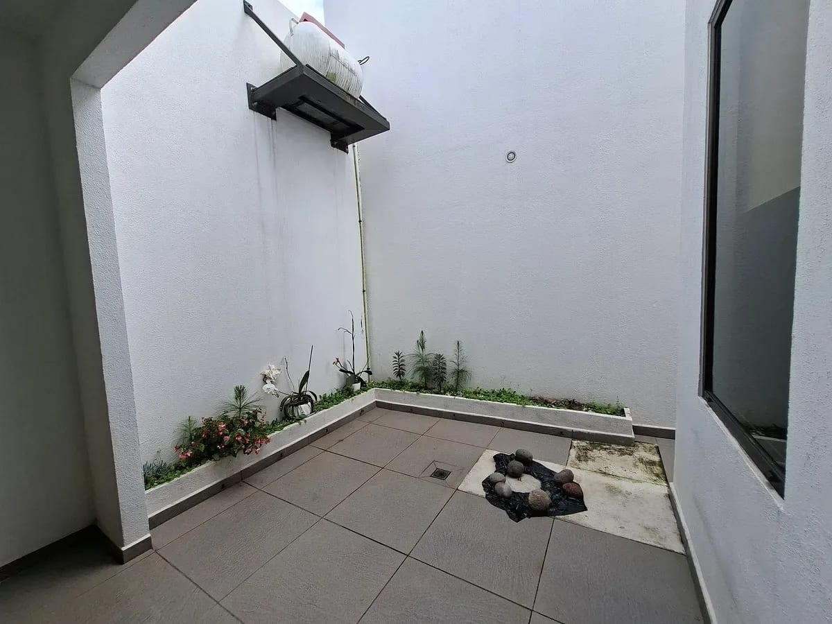 Santuaria Muxbal, CAES - Casa de 3 Niveles en Venta — Casa en Venta en Santuaria Muxbal, Muxbal, Guatemala, Ciudad — foto 16 de 17