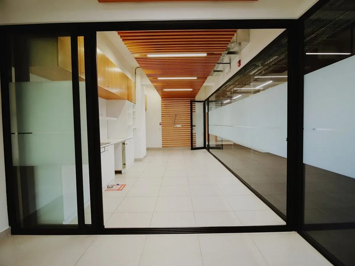 Oficina corporativa 247 m² con elevador privado | Zona 10 | en Alquiler — Oficina en Venta en Las Margaritas, Zona 10, Guatemala, Ciudad — foto 6 de 6