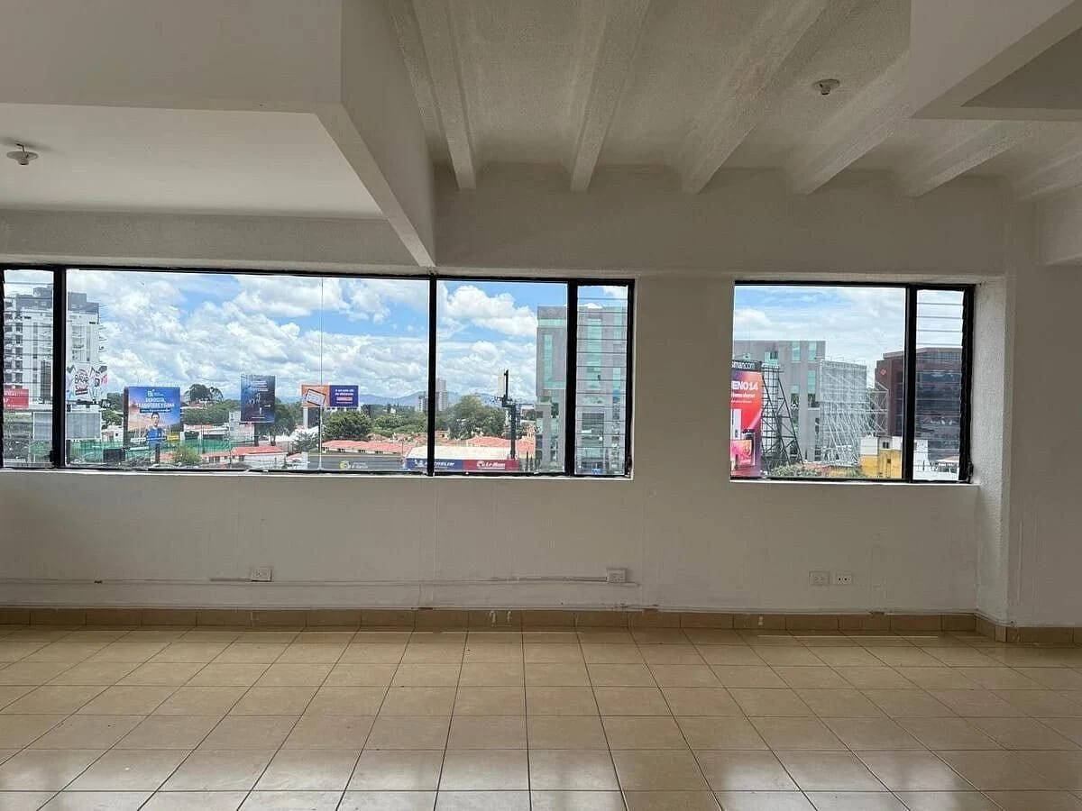 Oficina en Venta , Zona 10 - Plaza Buro — Oficina en Venta en Plaza Buró, Zona 10, Guatemala, Ciudad — foto 1 de 6