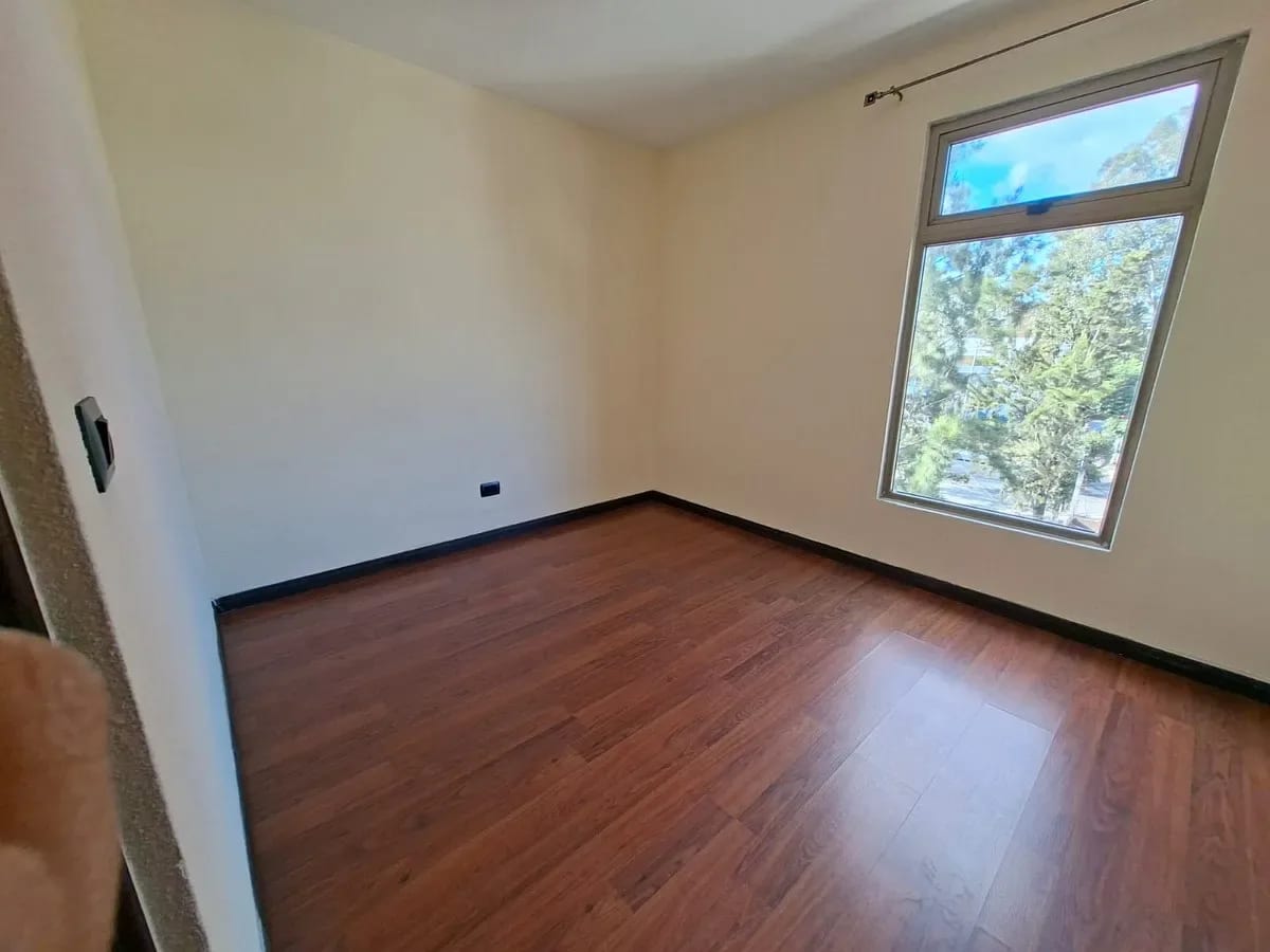 Apartamento con balcón | Jardines de Las Charcas | Zona 11 - en Venta — Apartamento en Venta en Jardines de Las Charcas, Zona 11, Guatemala, Ciudad — foto 6 de 17