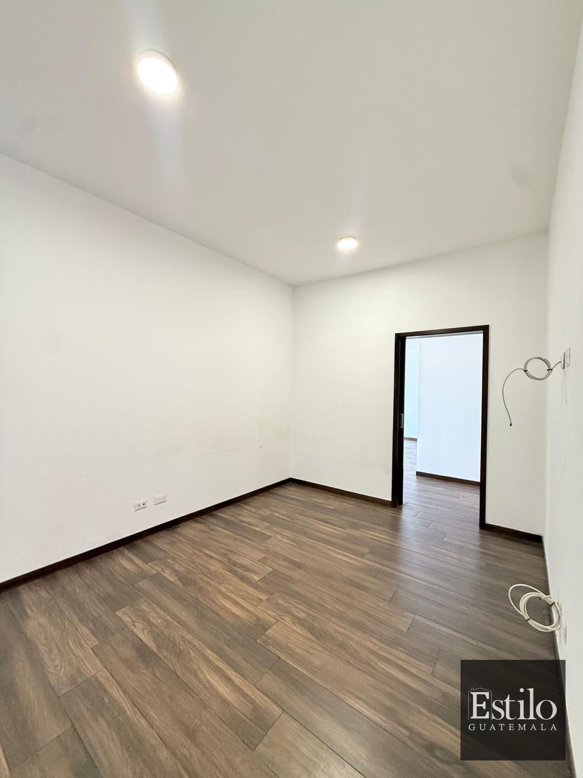Precioso Apartamento Con Dorm De Servicio Z.10 — Apartamento en Venta en Casa Acueducto, Zona 10, Guatemala, Ciudad — foto 8 de 17
