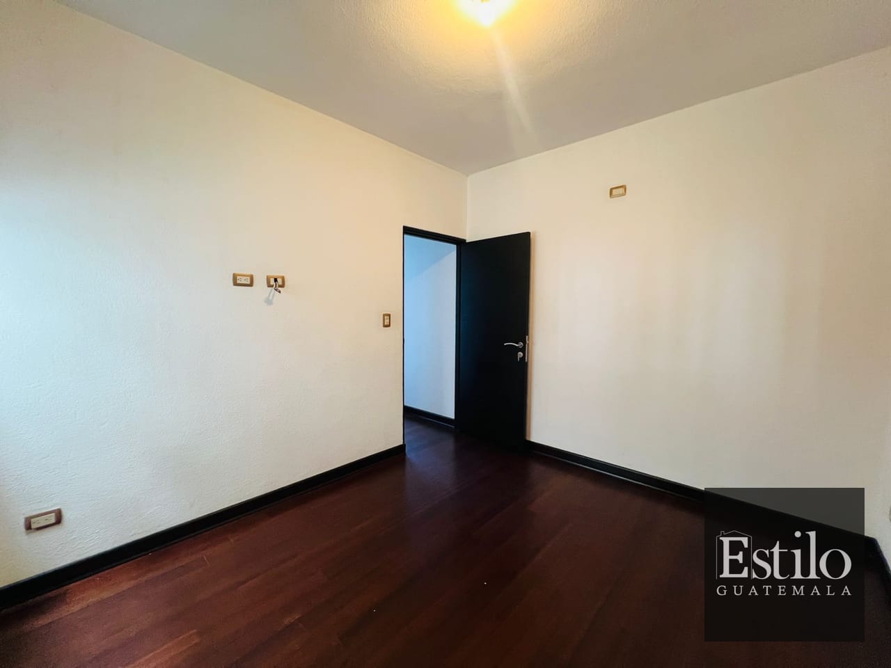 Precioso Apartamento En Venta Las Vistas Z.16 — Apartamento en Venta en La Vista, Zona 16, Guatemala, Ciudad — foto 2 de 7