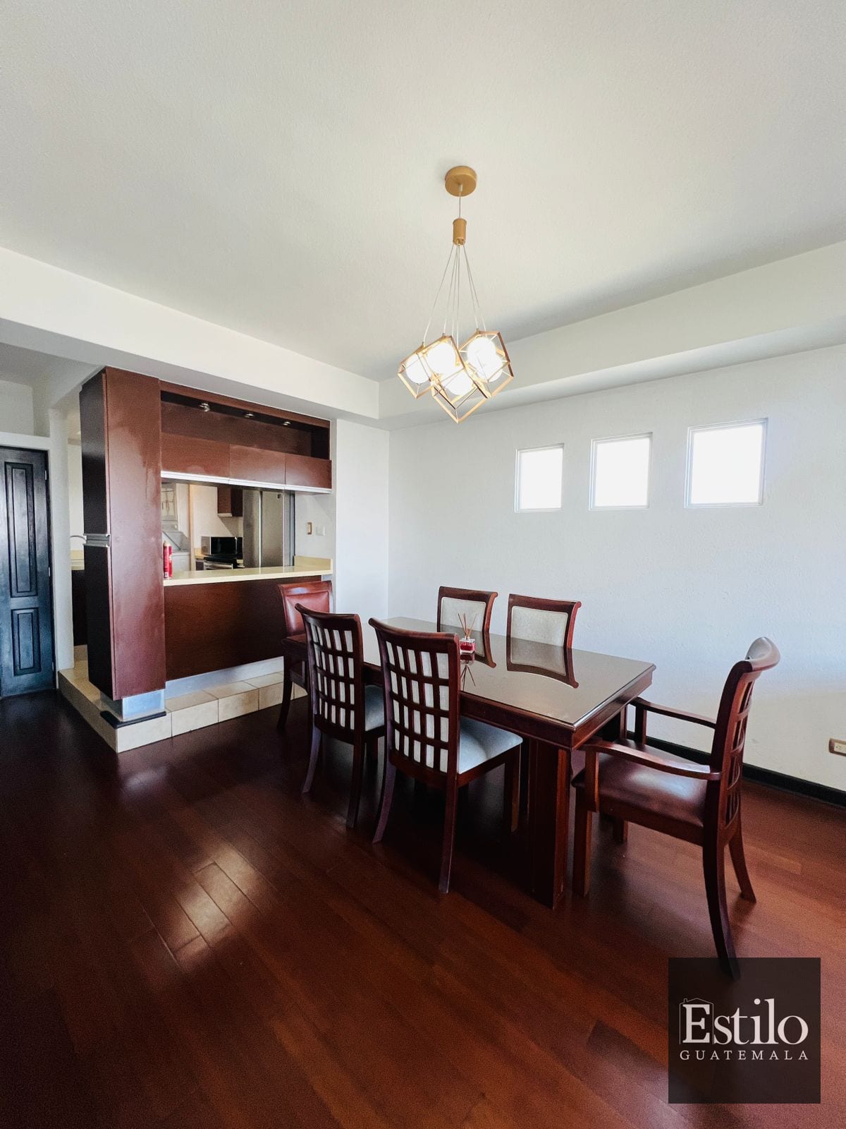 Precioso Apartamento En Venta Las Vistas Z.16 — Apartamento en Venta en La Vista, Zona 16, Guatemala, Ciudad — foto 1 de 7