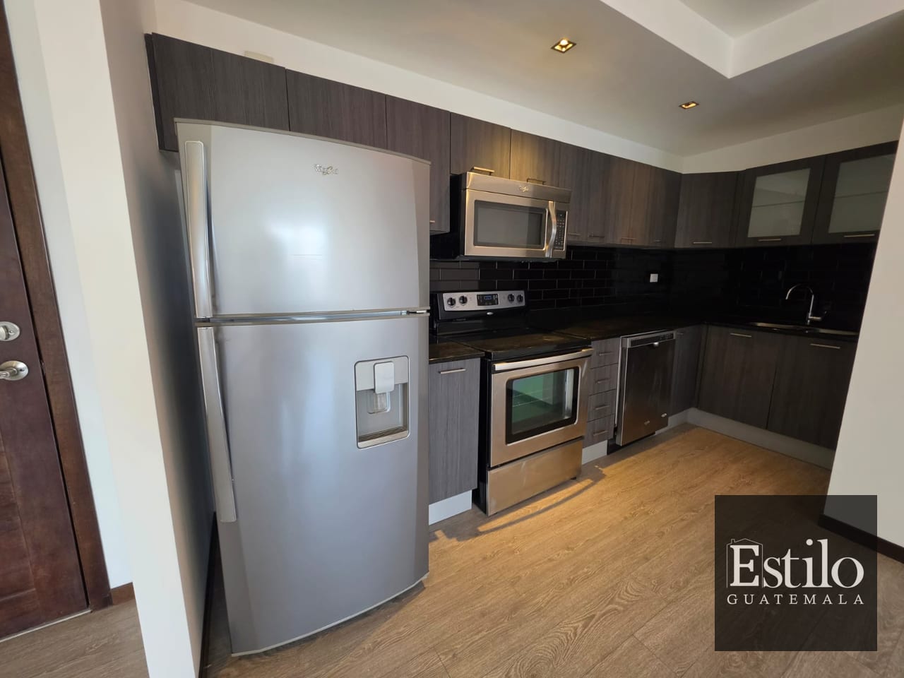 Hermoso Apartamento En Venta Y Alquiler Z.10 — Apartamento en Venta en Neo Apartamentos, Zona 10, Guatemala, Ciudad — foto 10 de 16