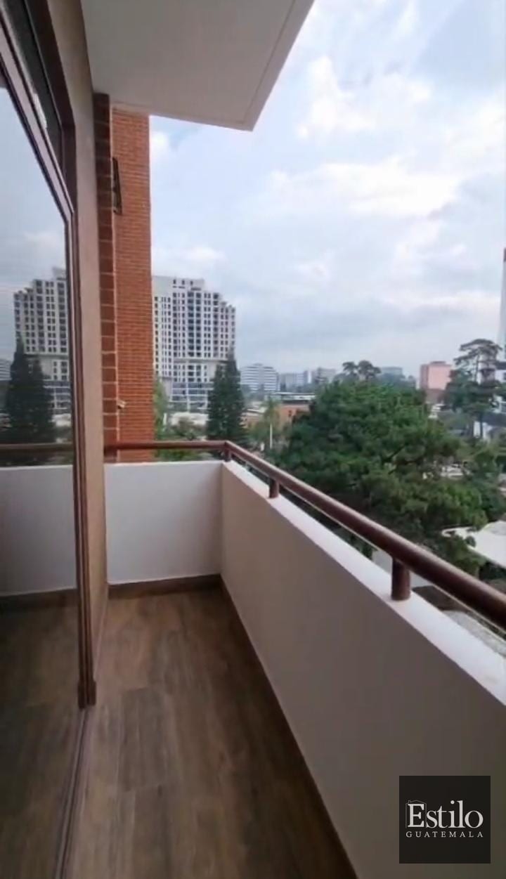 Precioso Apartamento En Alquiler Salvattore Z.10 — Apartamento en Alquiler en Salvattore, Zona 10, Guatemala, Ciudad — foto 1 de 11