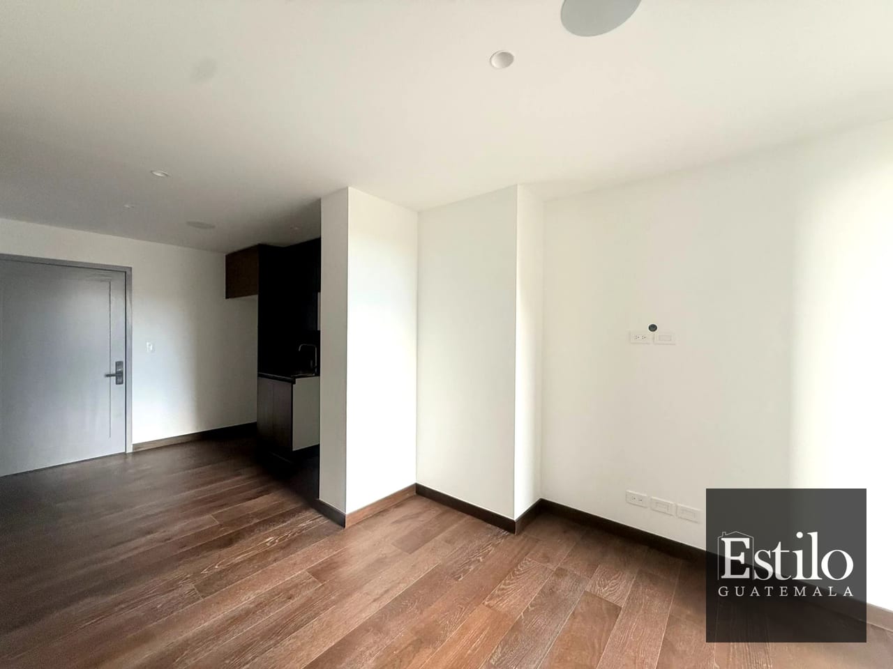 Hermoso Apartamento A Super Precio — Apartamento en Venta en Zona 10, Guatemala, Ciudad — foto 5 de 11