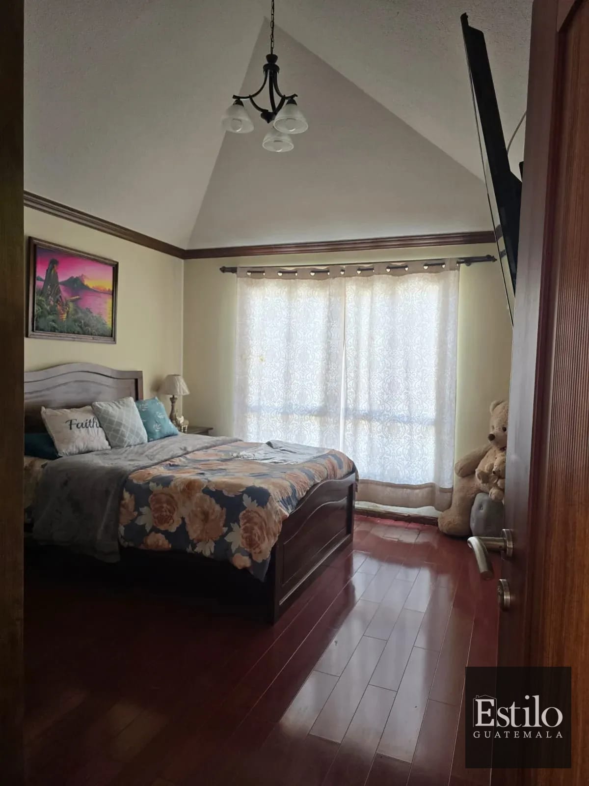 Espectacular Casa En Venta — Casa en Venta en Villas de San Martin de Allende, Carretera a El Salvador, Guatemala, Ciudad — foto 12 de 16