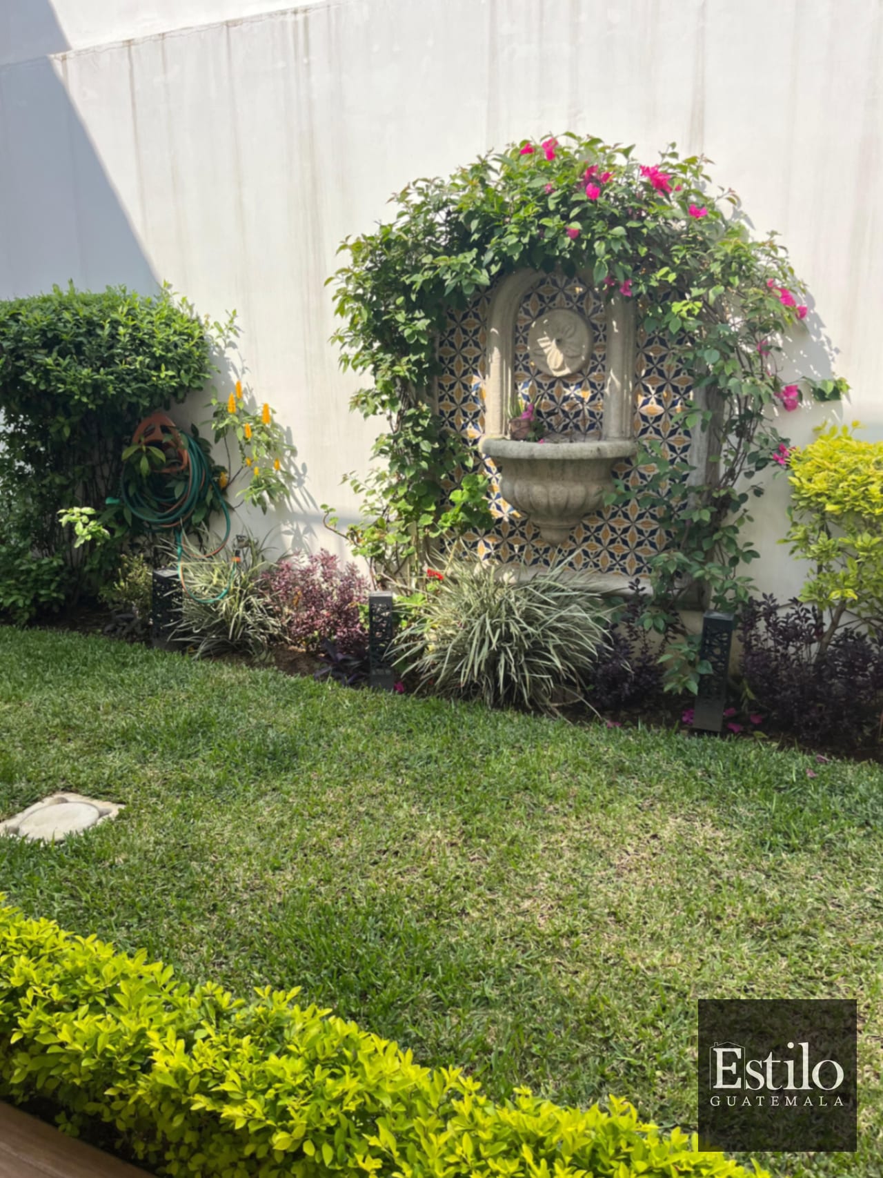 Preciosa Casa con Muebles en Antigua Guatemala — Casa en Venta en Antigua, Sacatepéquez — foto 12 de 16