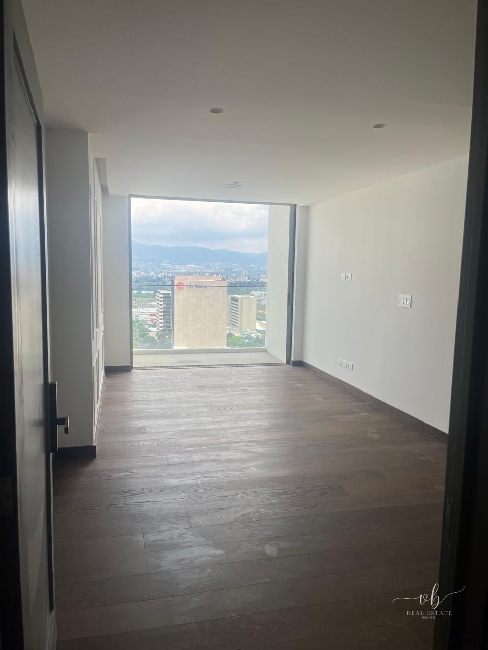 Apartamento en venta - Edificio Atarah z10 — Apartamento en Venta en Atarah, Zona 10, Guatemala, Ciudad — foto 8 de 9
