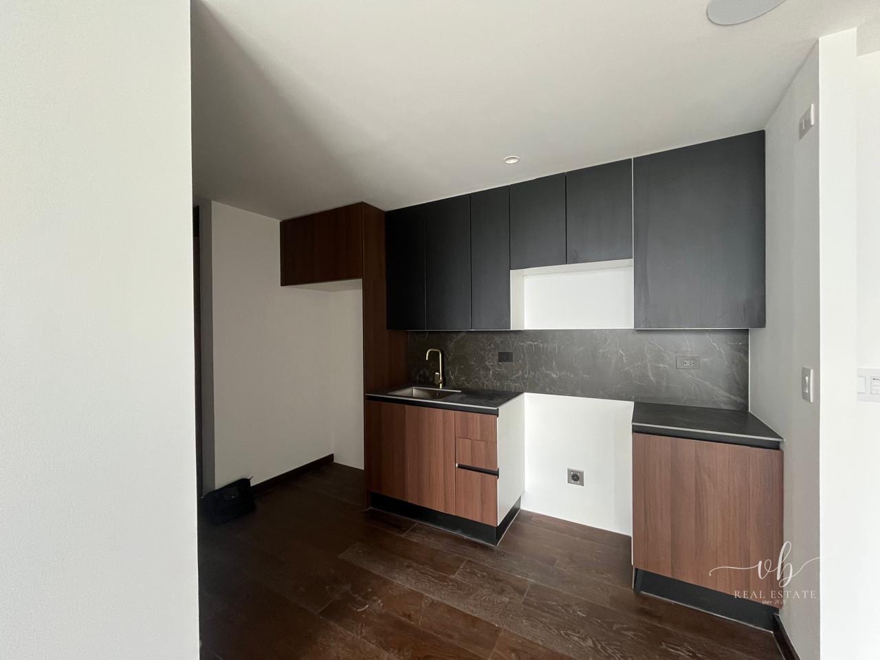 Apartamento en venta - Edificio Atarah z10 — Apartamento en Venta en Atarah, Zona 10, Guatemala, Ciudad — foto 9 de 9