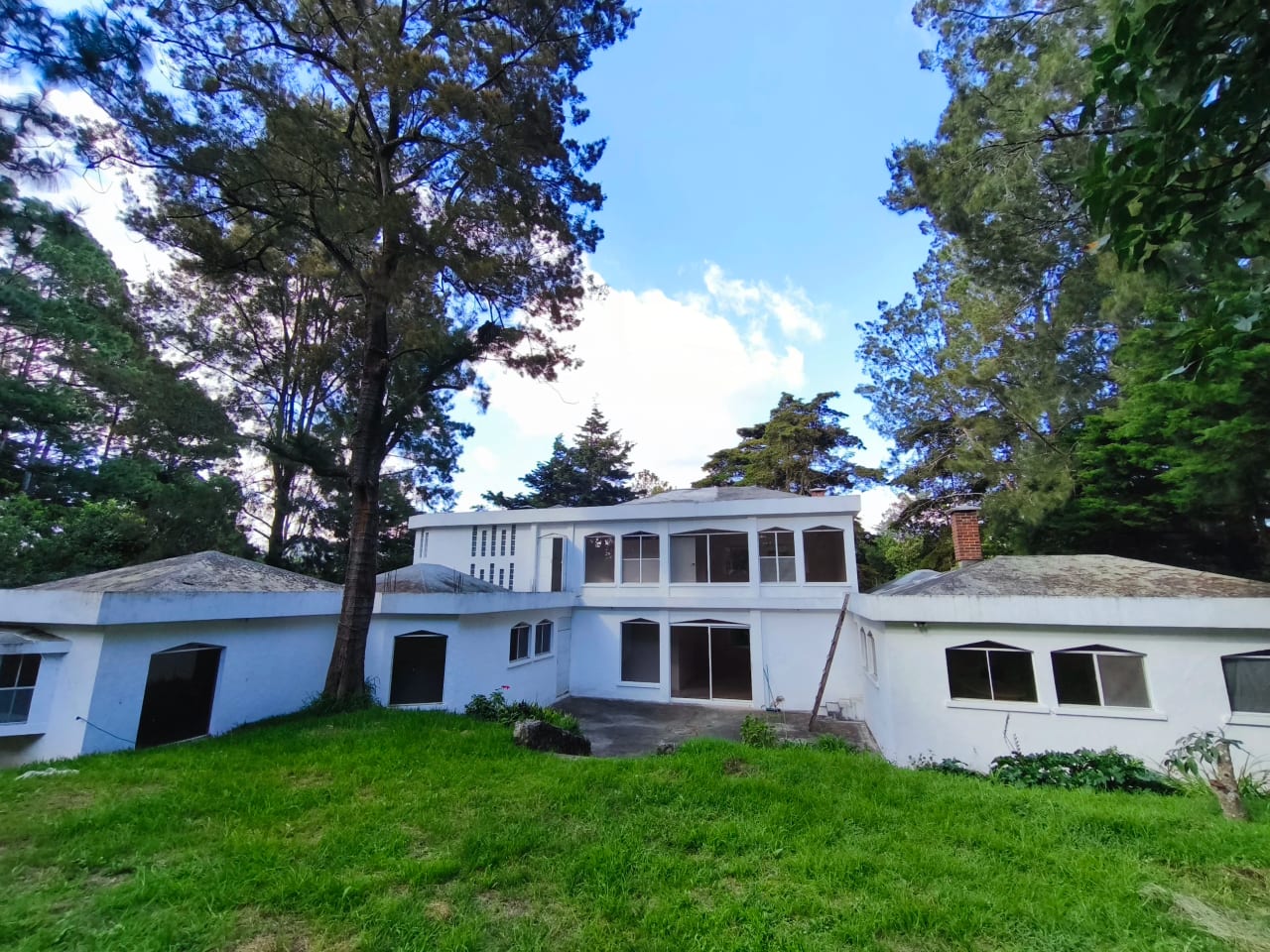 Hermosa Casa en Venta, Lomas de San Rafael, Km. 16.5 CAES — Casa en Venta en Lomas de San Rafael, Carretera a El Salvador, Guatemala, Ciudad — foto 9 de 12