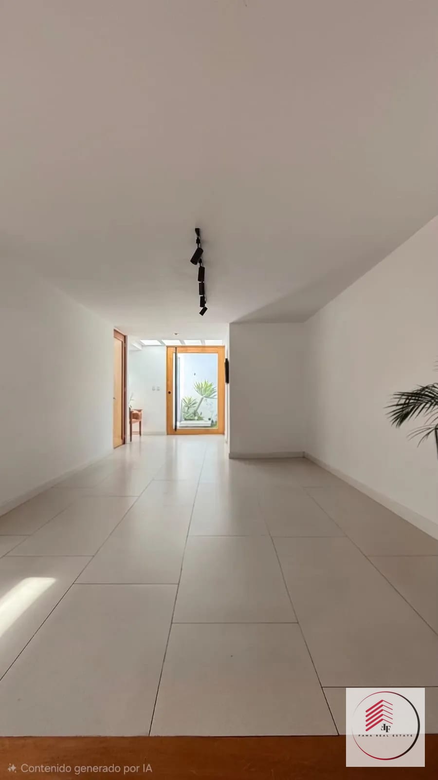 ALQUILER DE CASA EN ZONA 15 REMODELADA DE 268 M² ATRAS DE MULTIMEDICA DENTRO DE GARITA — Casa en Alquiler en Zona 15, Guatemala, Ciudad — foto 15 de 17