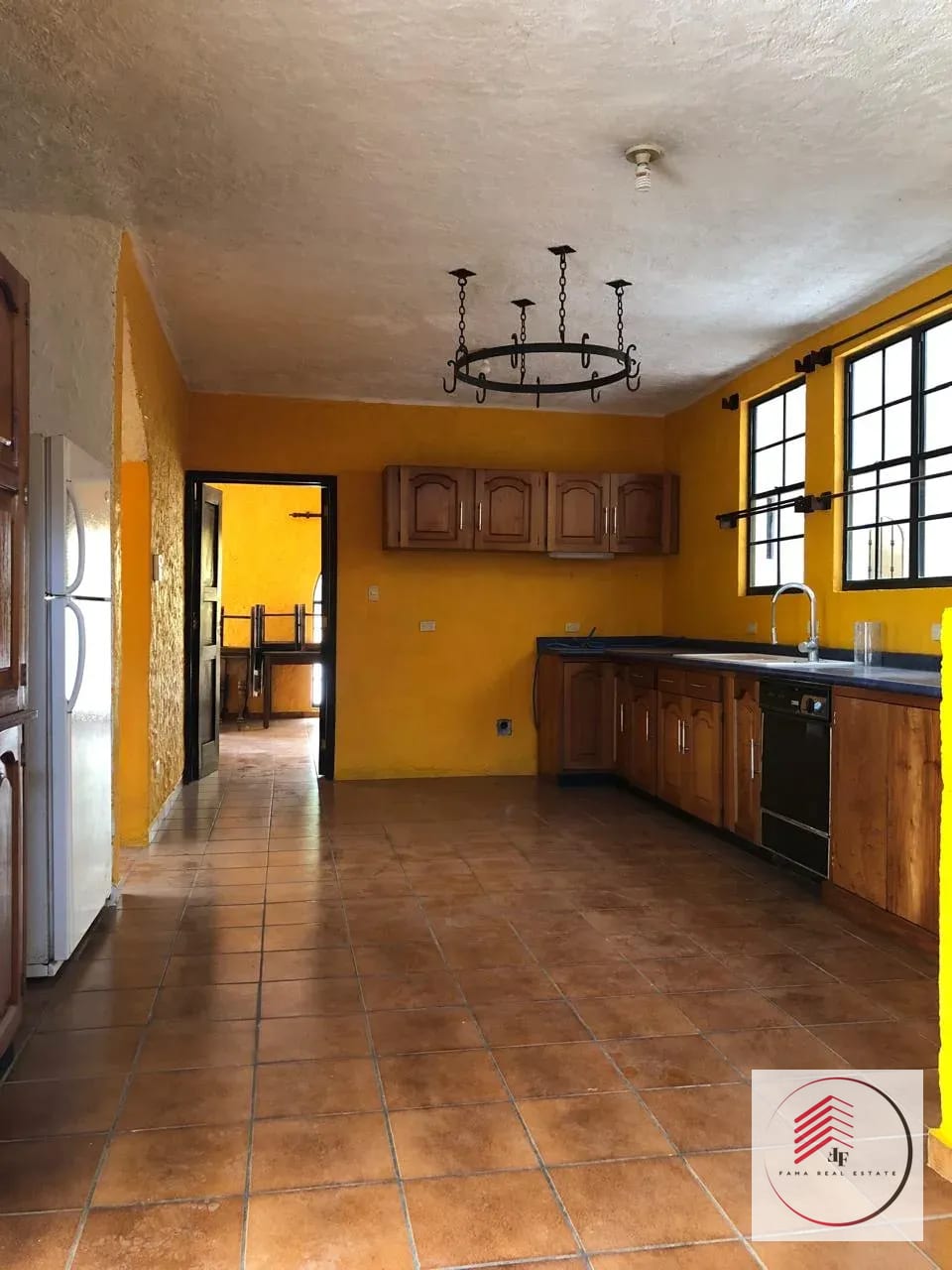 Venta de casa amplia en Residenciales El Ensueño, San Lucas Sacatepéquez — Casa en Venta en San Lucas Sacatepéquez, Sacatepéquez — foto 16 de 17